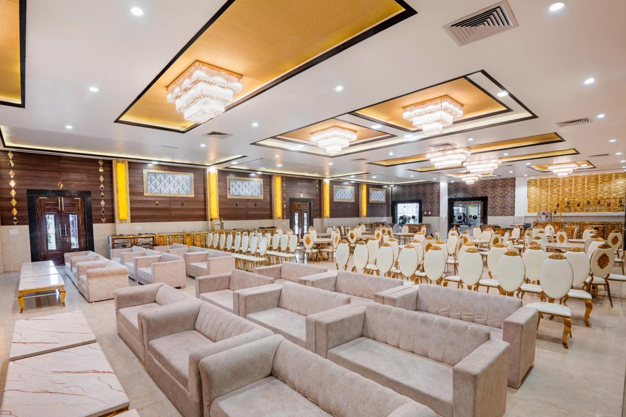 Hotel Vasdaa Grand デヘラードゥーン エクステリア 写真