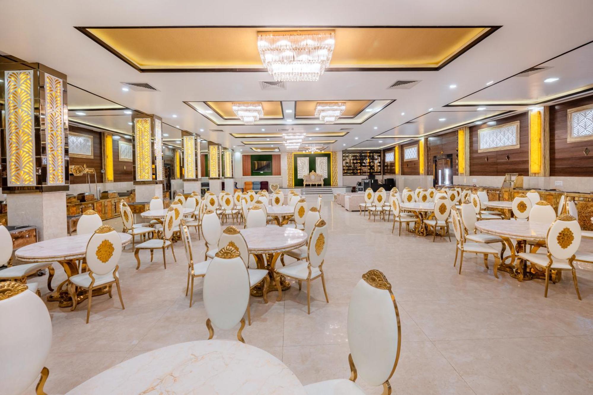 Hotel Vasdaa Grand デヘラードゥーン エクステリア 写真