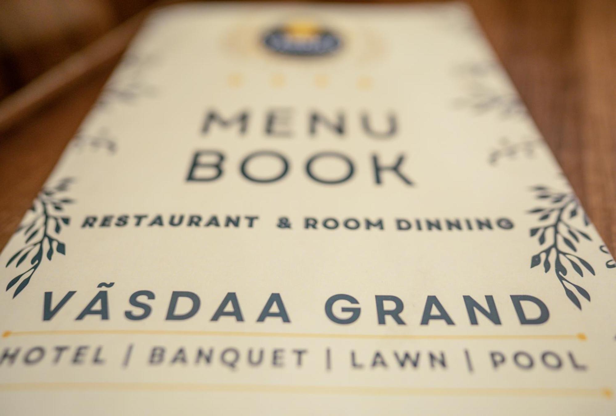Hotel Vasdaa Grand デヘラードゥーン エクステリア 写真